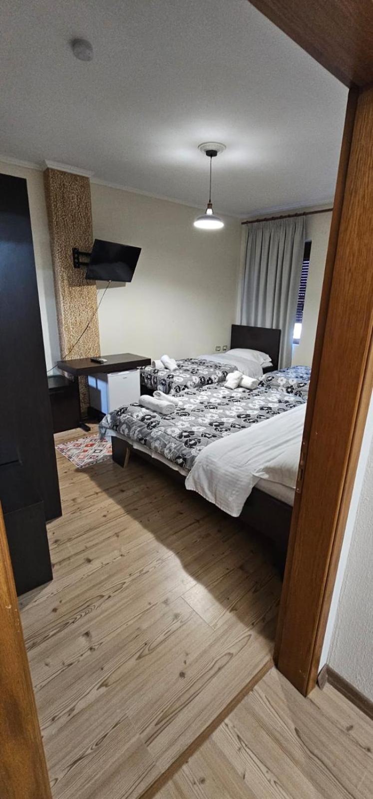 Hotel Sofra Gjirokastër Esterno foto