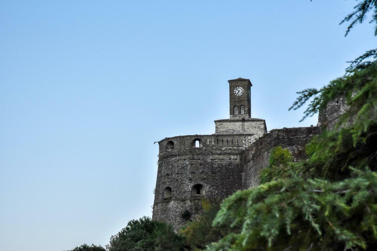 Hotel Sofra Gjirokastër Esterno foto
